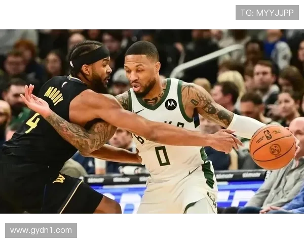 勇士大胜雄鹿，豪取连胜！